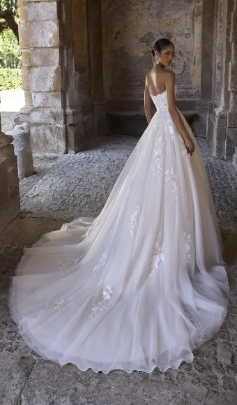 Veni Infantino #63285 #1 Ivory/Nude thumbnail